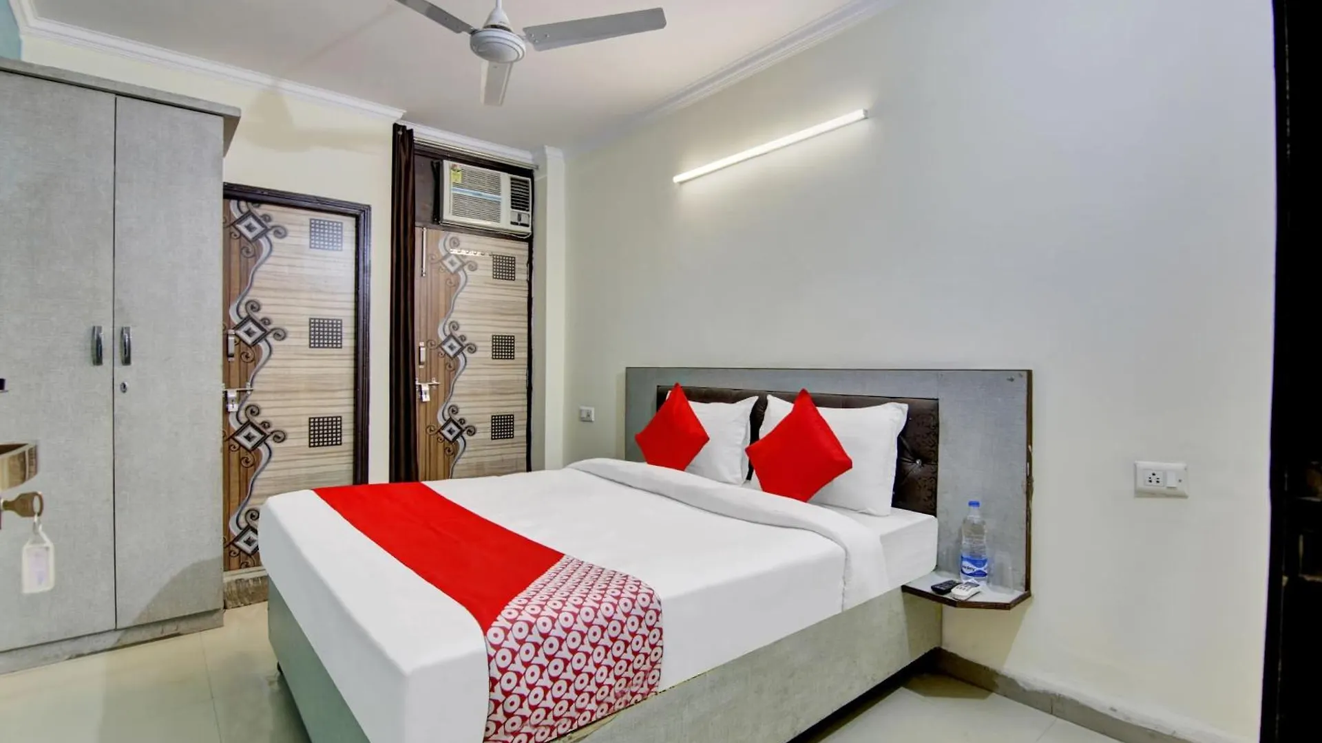Hotel O Prime Stay New Delhi
