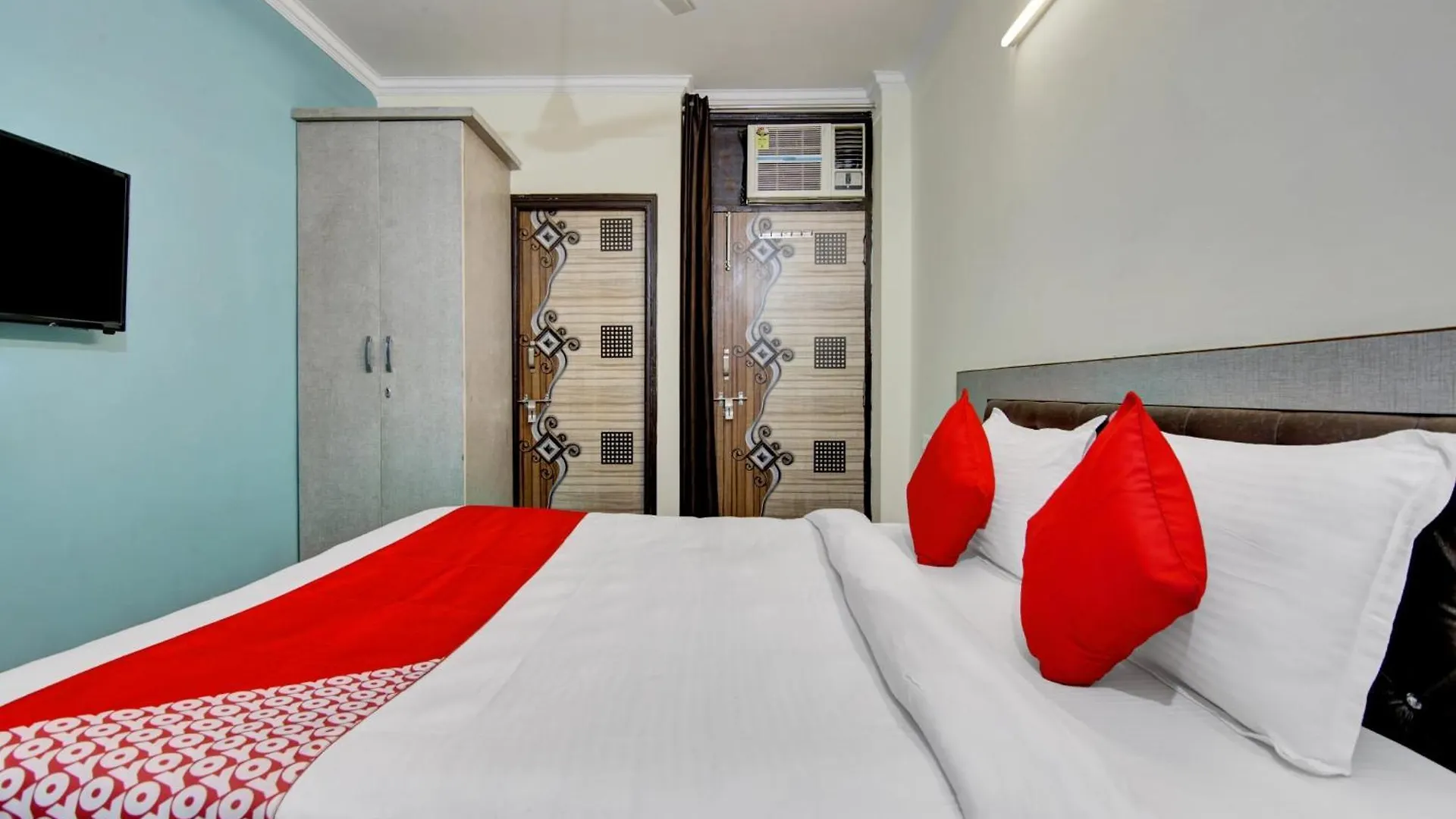 Hotel O Prime Stay New Delhi