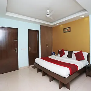 Oyo 6596 Flight Path Hotel