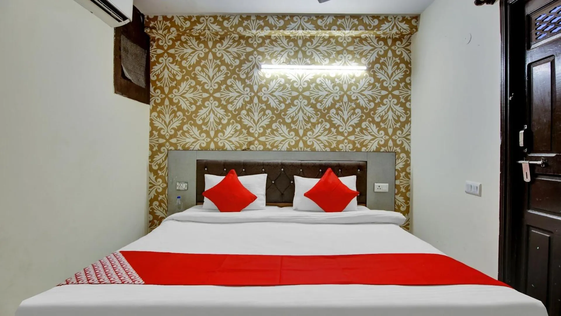 Hotel O Prime Stay Nuova Delhi